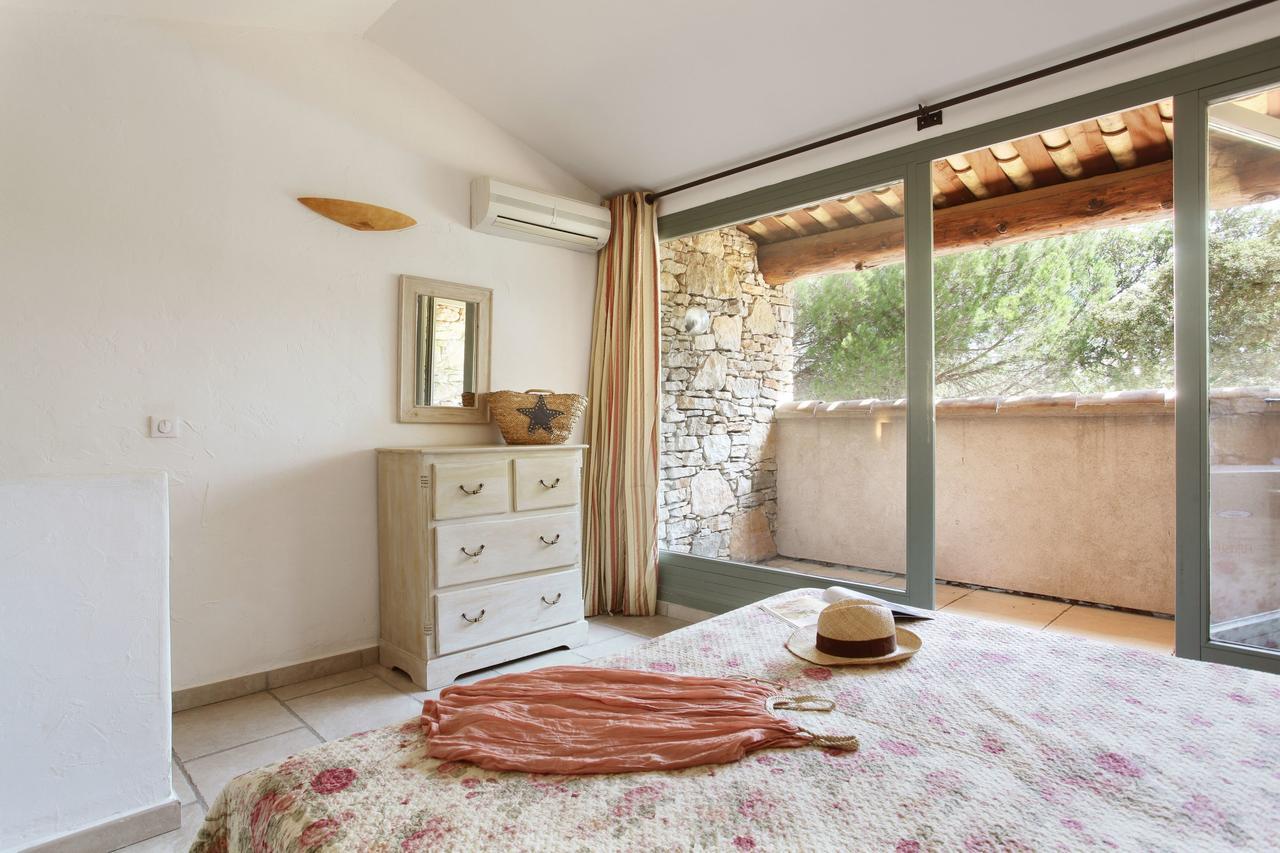 Résidence Prestige Odalys La Bastide des Chênes Gordes Exterior foto